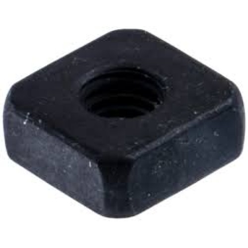 Гайка квадратная M6x8 135R 525LK 525RX 535RXT 545RX 545FX 555FX 520iRX 325HE3 325HE4 327PT5S 525PT5S
