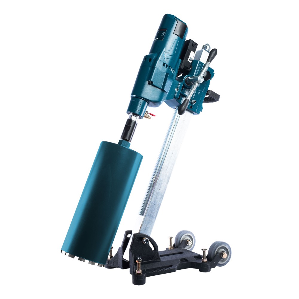 Установка алмазного бурения